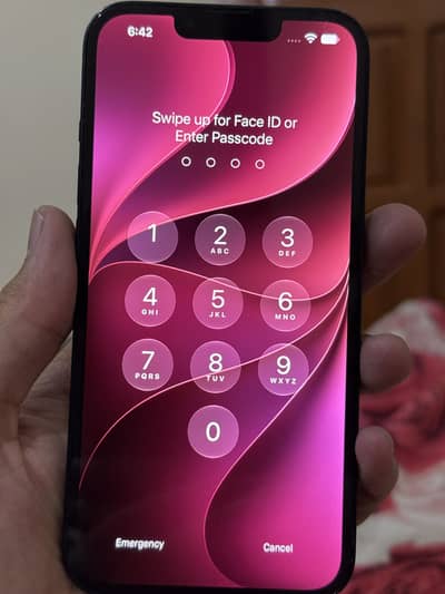 Apple iPhone 13