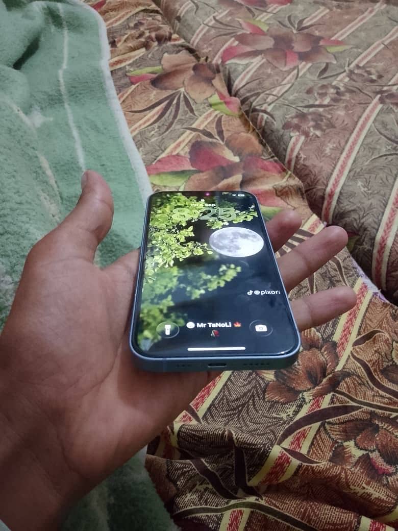 Apple iPhone 14 1