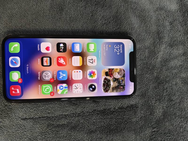 Apple iPhone 11 Pro 1