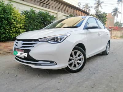 Changan Alsvin 2025 Lumiere 1.5 white sunroof alloyrims