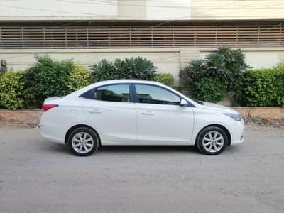 Changan Alsvin 2025 Lumiere 1.5 white sunroof alloyrims