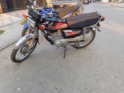 CG125 2024/2025 Black Original Tank and Side covers