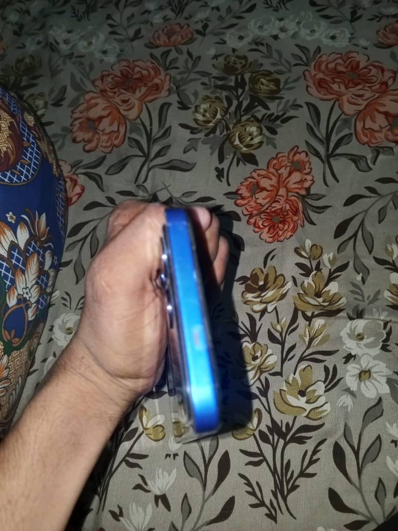 Tecno sperk 50 4