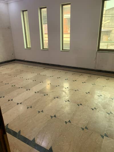 Upper portion for rent in misryal road near to hanif shadi hal