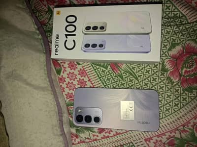 Realme C 100