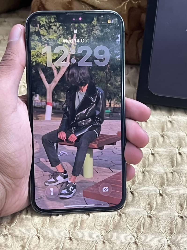 Apple iPhone 13 Pro 4