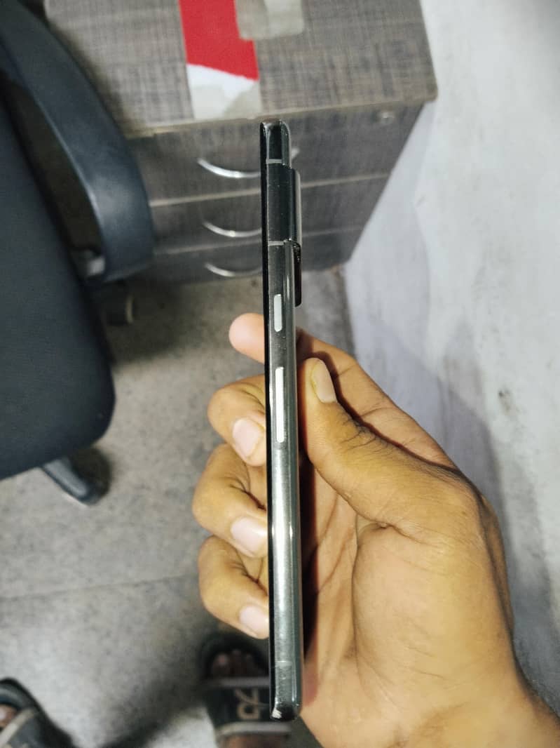Google Pixel 7 Pro 6