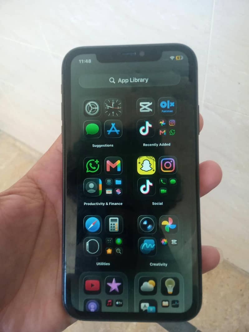 Apple iPhone 11 2