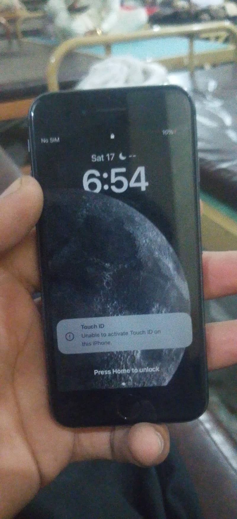Apple iPhone 8 1