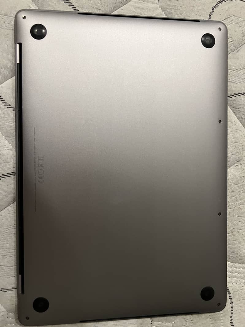 Macbook pro 2016 touchbar 1