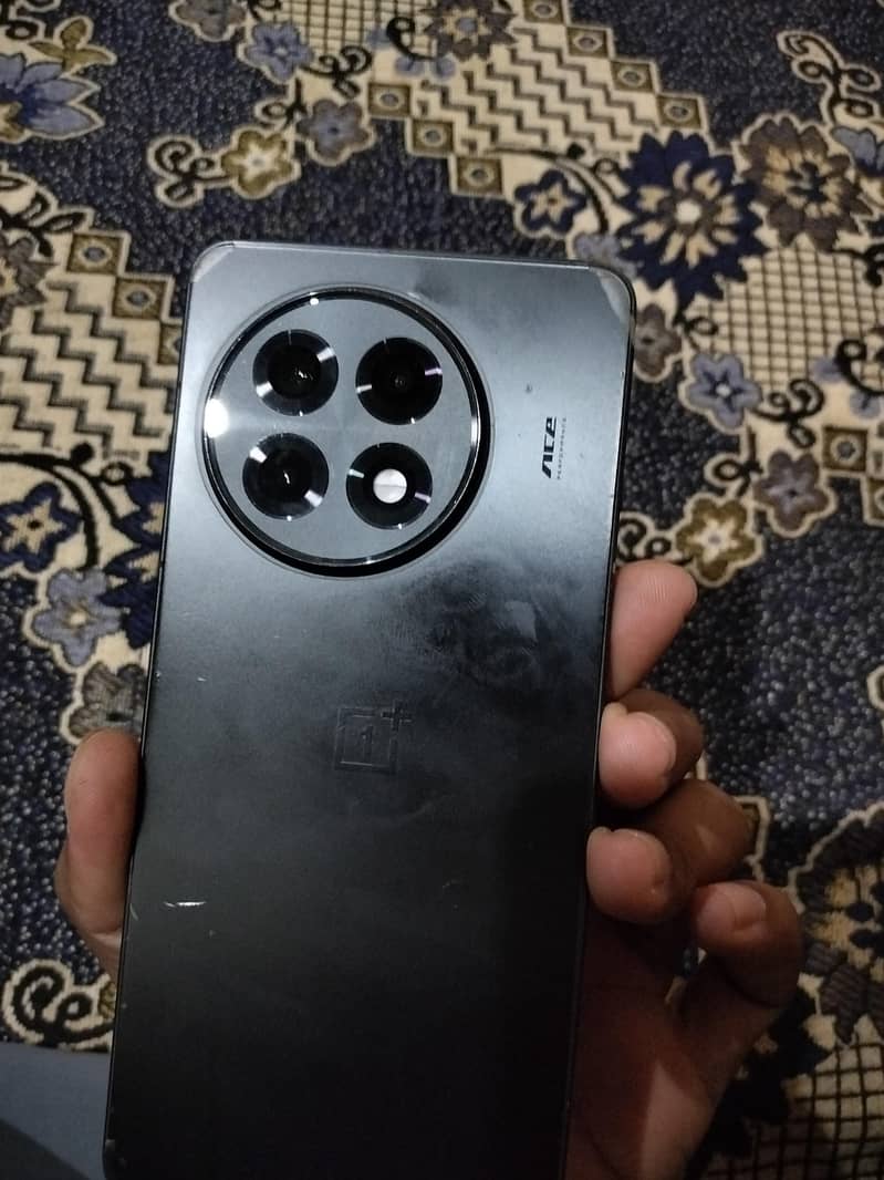 One Plus 13R 1