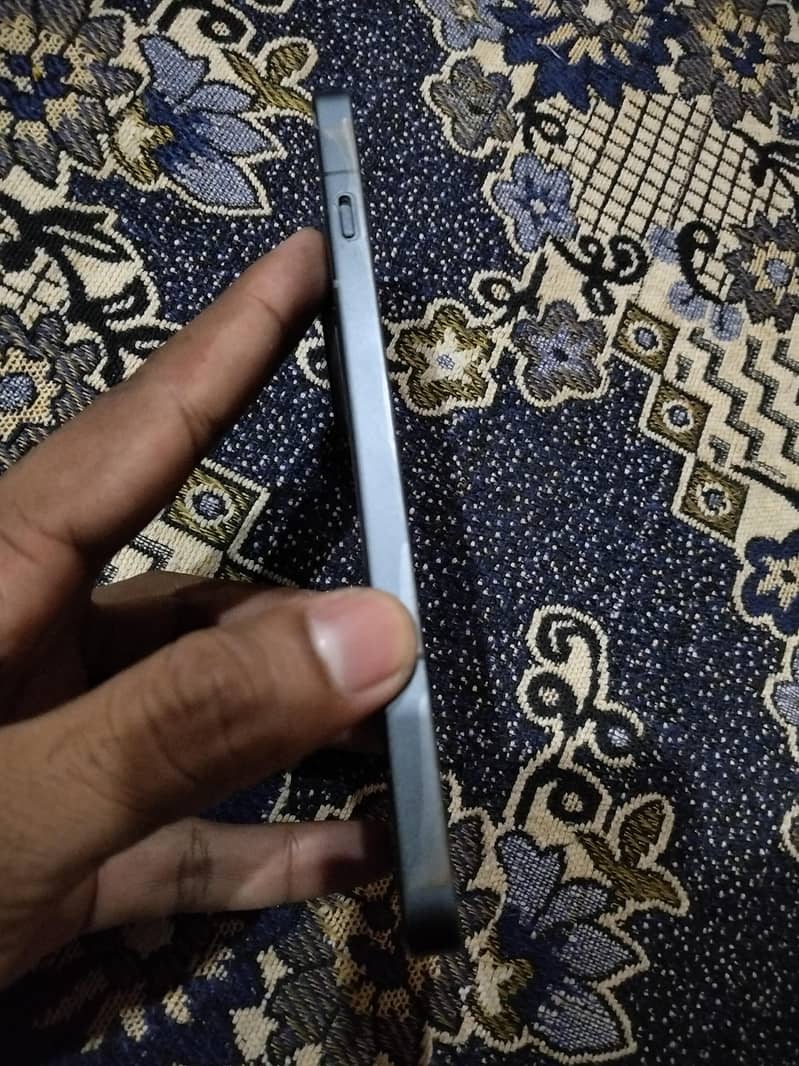 One Plus 13R 4