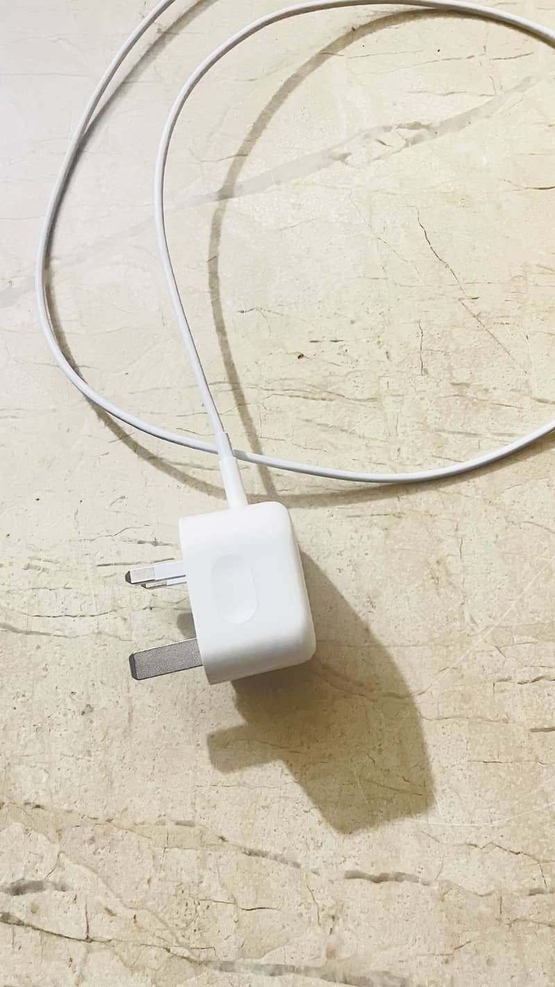 Apple iPhone 12 3