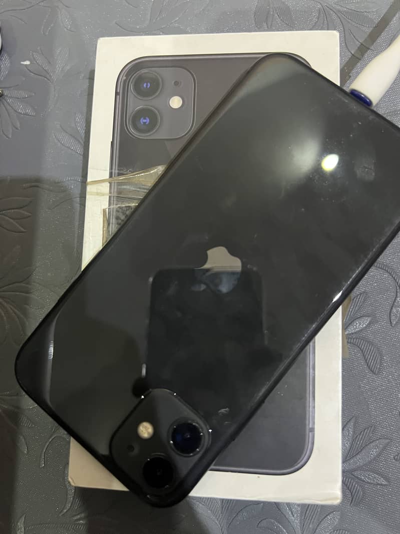 Apple iPhone 11 7