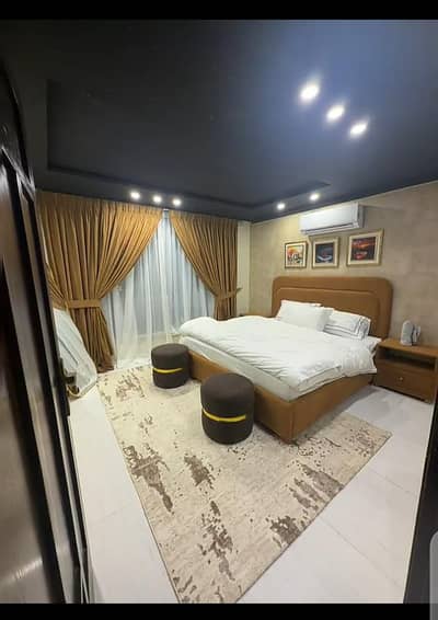 PR DAY ON RENT LUXURY APARTMENTS/WEEKLY BASIS AVAILABLE