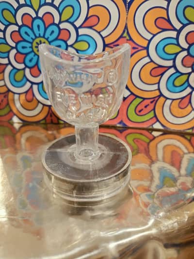 Magnetic Eye Wash Glass