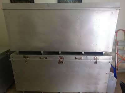 new Peti boxes for sale 1 for 17k and 2 for 30k