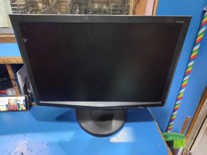 19 inch lcd 0