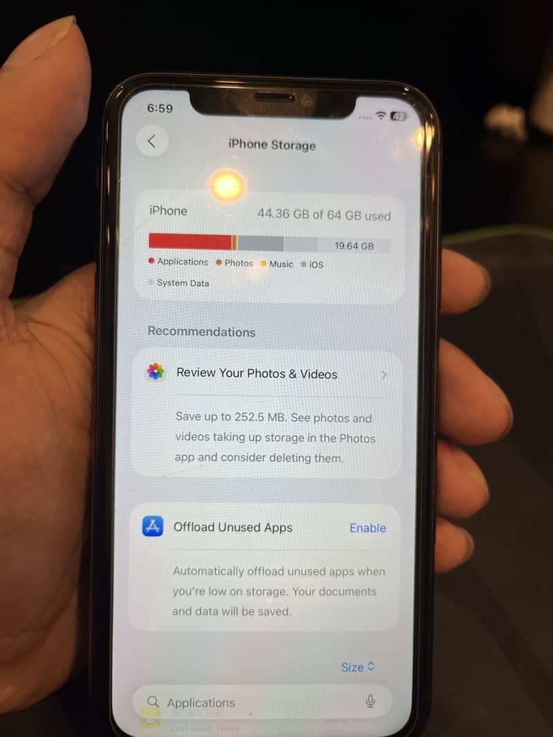 Apple iPhone 11 3