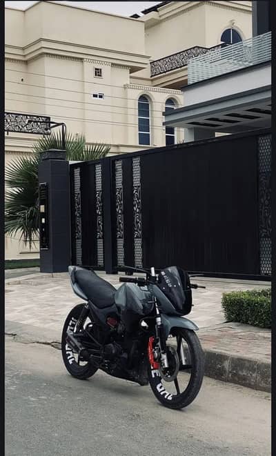 Yamaha ybr 125