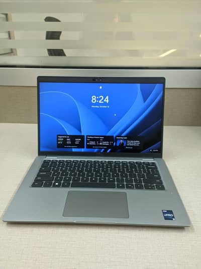 Dell latitude Core i5 13 Gen      03305169639