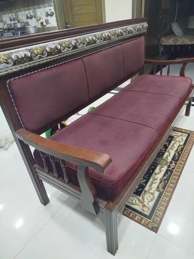 5 Seater Pure Wooden Sofa Set Available For Sale