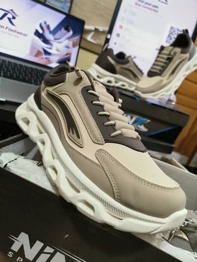 Men’s Beige Chunky Sneakers | White Sculpted Sole | New FREE COD
