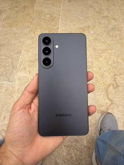 Samsung Mobile S26 Plus