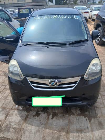 Daihatsu Mira 2012