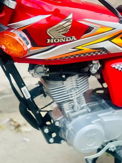 Honda CG 125 Model 2025 - Hyderabad Reg- 0346-8875925
