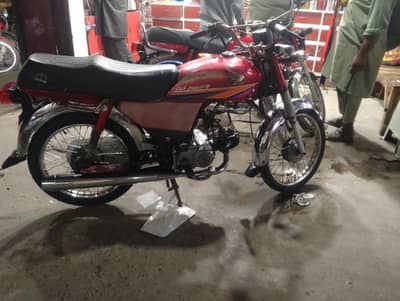 Honda CD 70 good condition  0333_899_4787