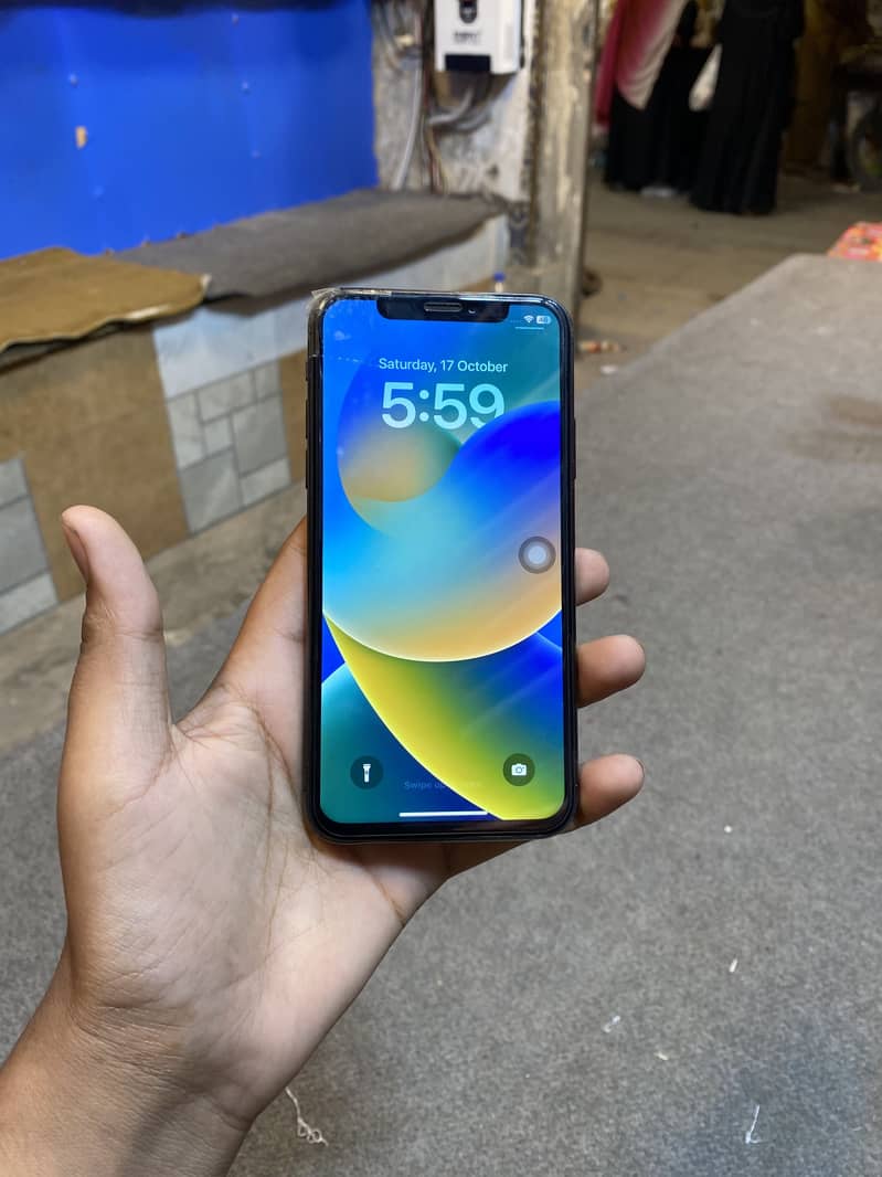 Apple iPhone X 1