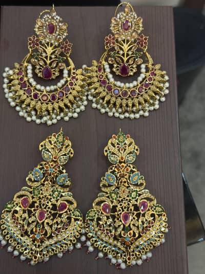 Nauraten earrings