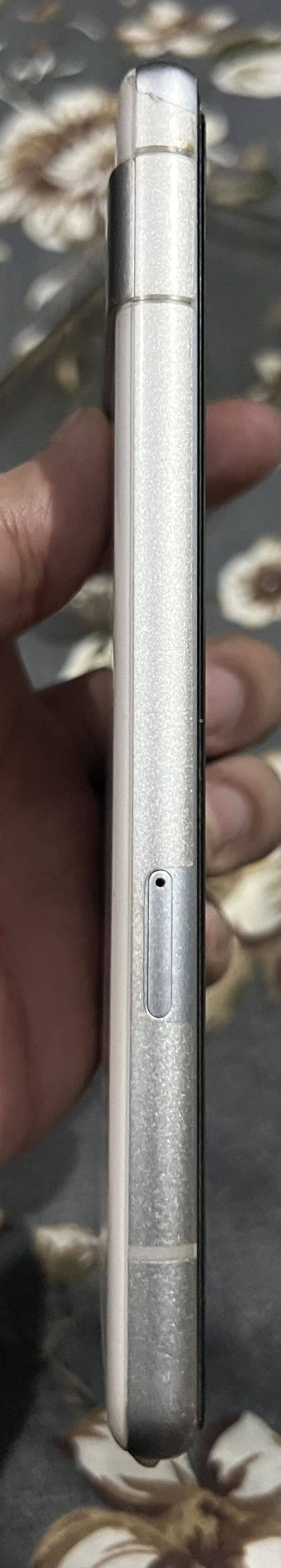 Google Pixel 7a 3
