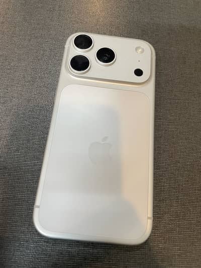 Apple iPhone 17 Pro