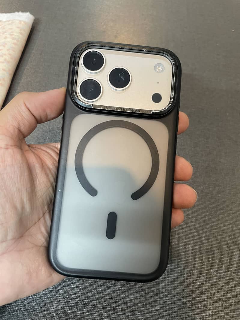 Apple iPhone 17 Pro 2