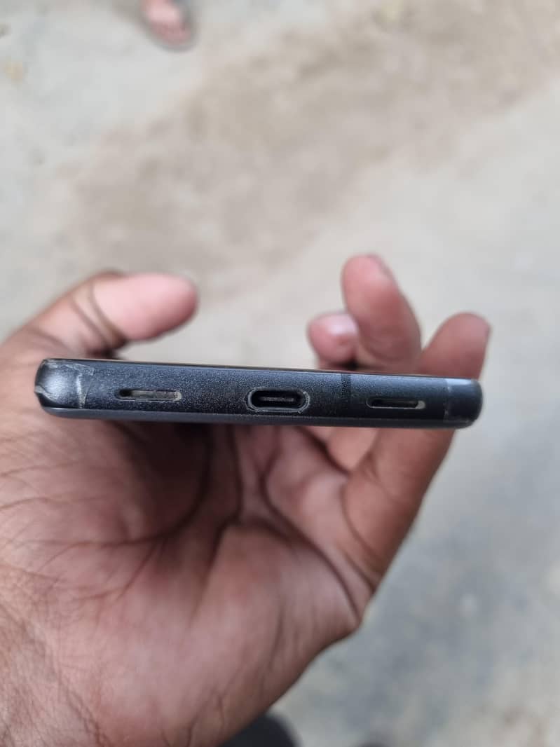 Google Pixel 7a 3