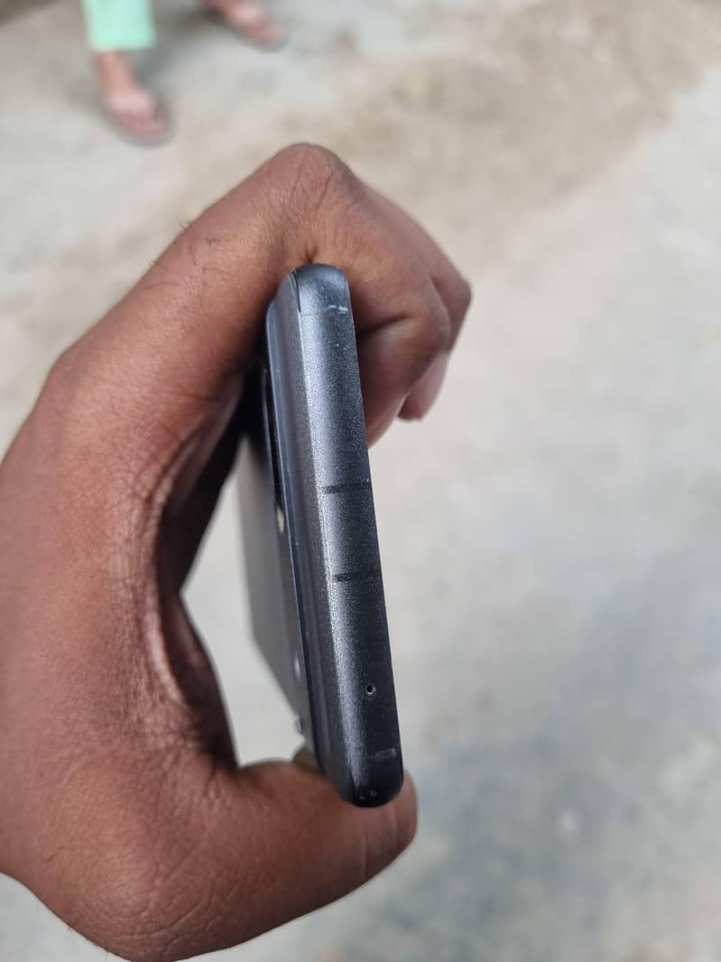 Google Pixel 7a 4