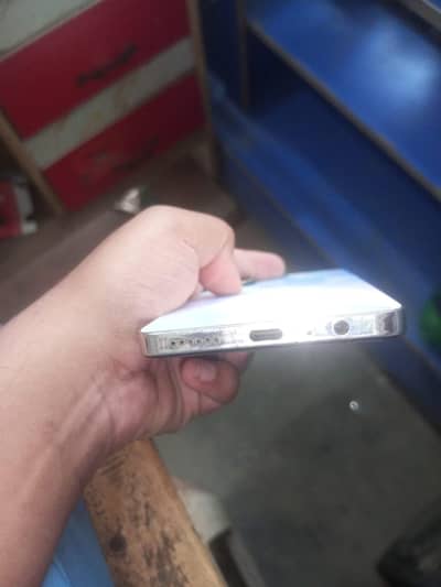 Tecno CAMON 20