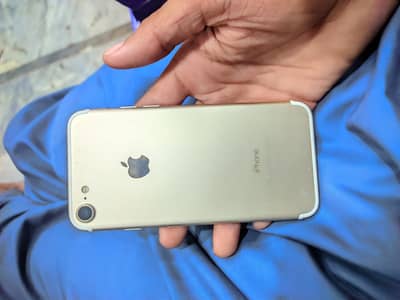 Apple iPhone 7 official pta 128gb