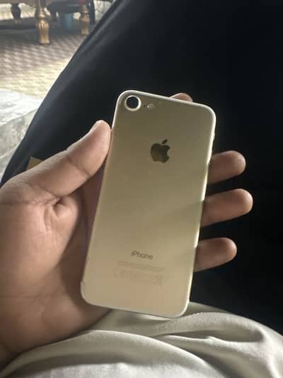 Apple iPhone 7