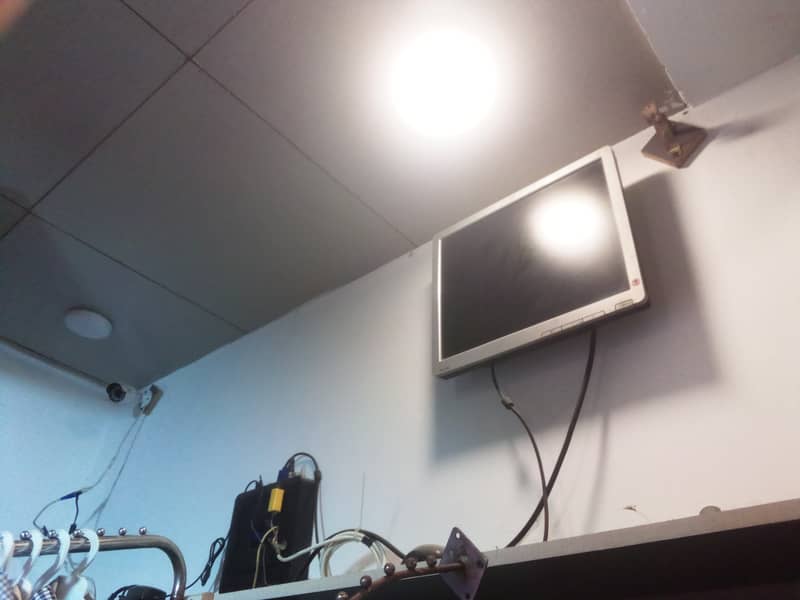 Cctv Camera with Dvr & LCD 0