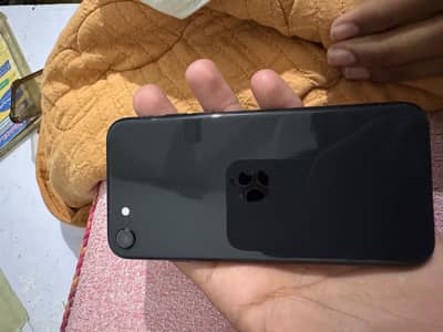 Apple iPhone SE