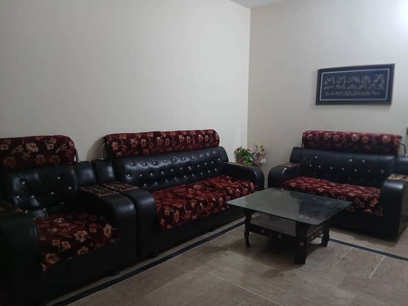 6 seater sofa 0