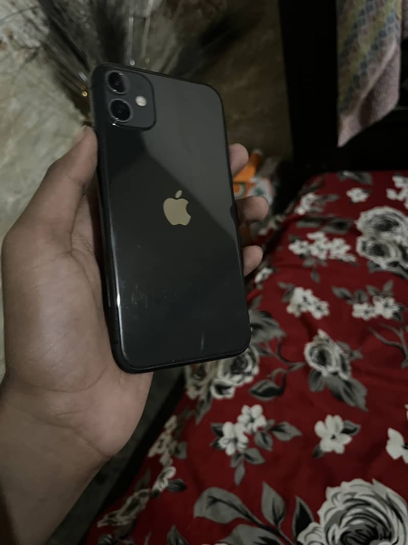 Apple iPhone 11 0