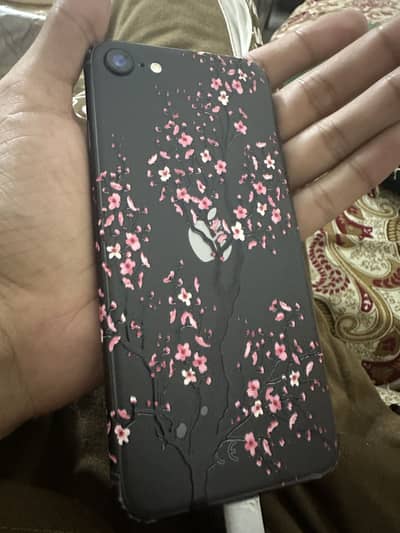 Apple iPhone SE