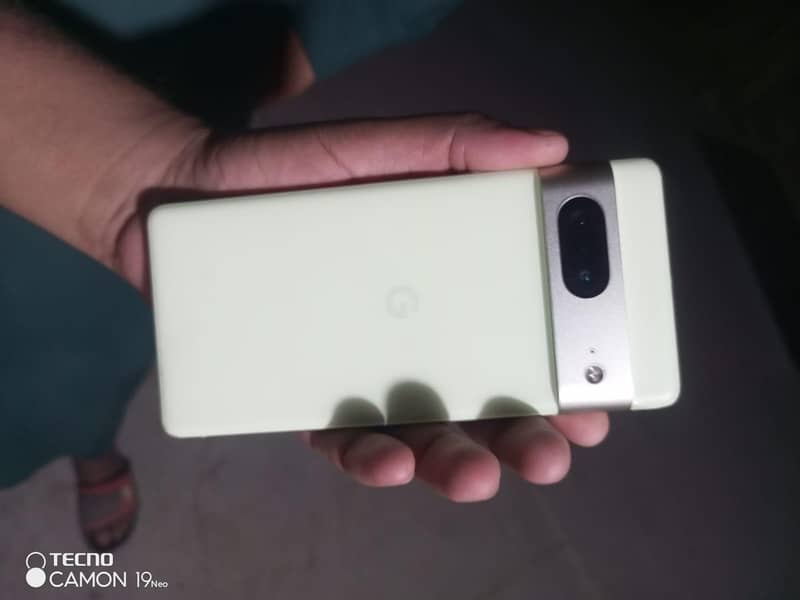 Google Pixel 7 2