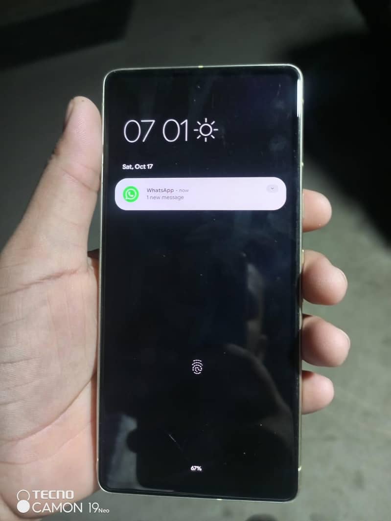 Google Pixel 7 4