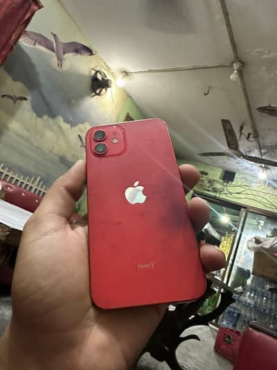 Apple iPhone 12