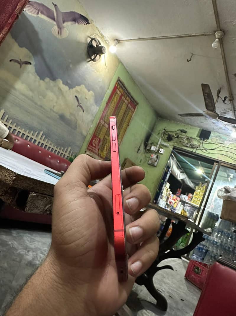 Apple iPhone 12 5